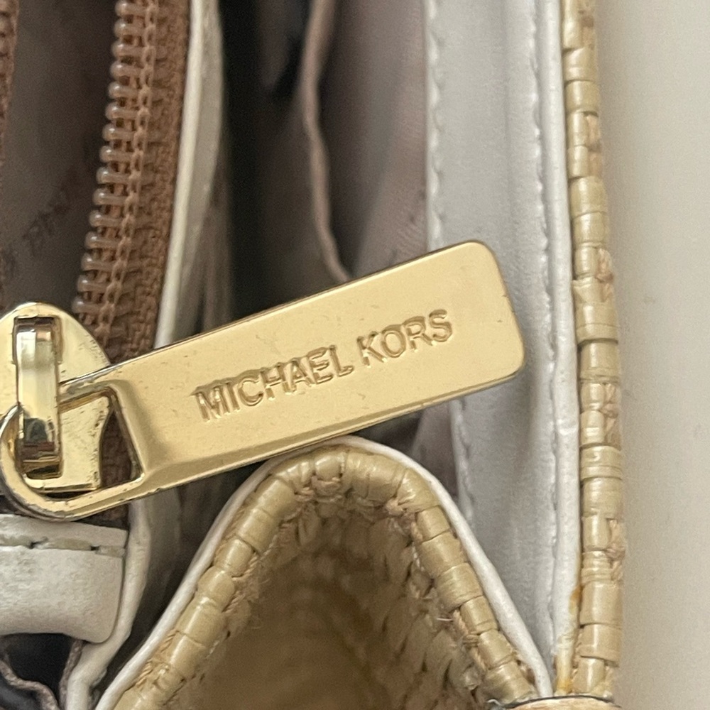 Michael Kors Beige Brown Snake-Print Woven Crossbody with Gold Chain - Picture 9 of 14